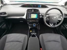 2019-toyota-prius-small-2