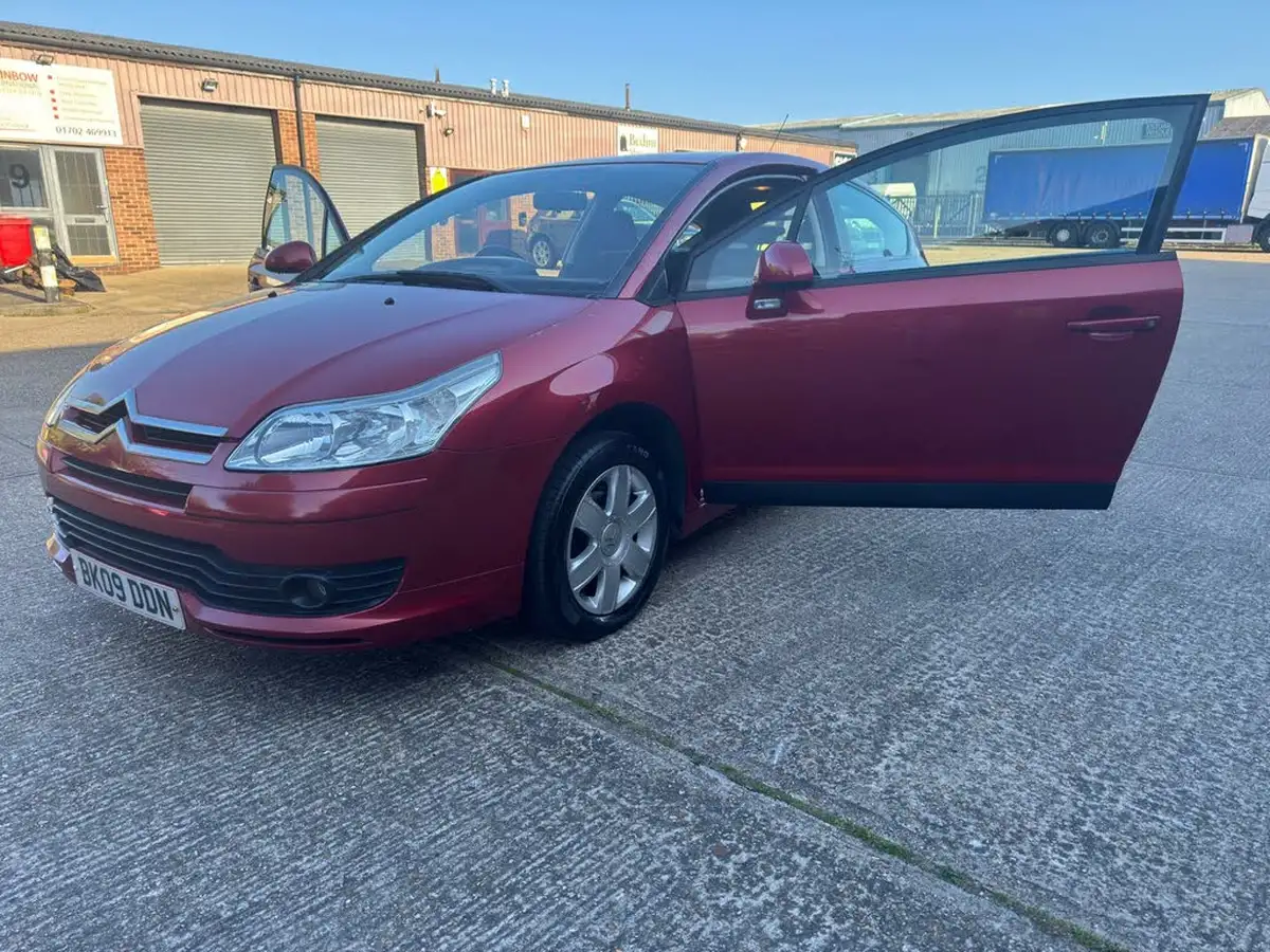 2009-citroen-c4-16-vtr-coupe-3d-1587cc-big-48