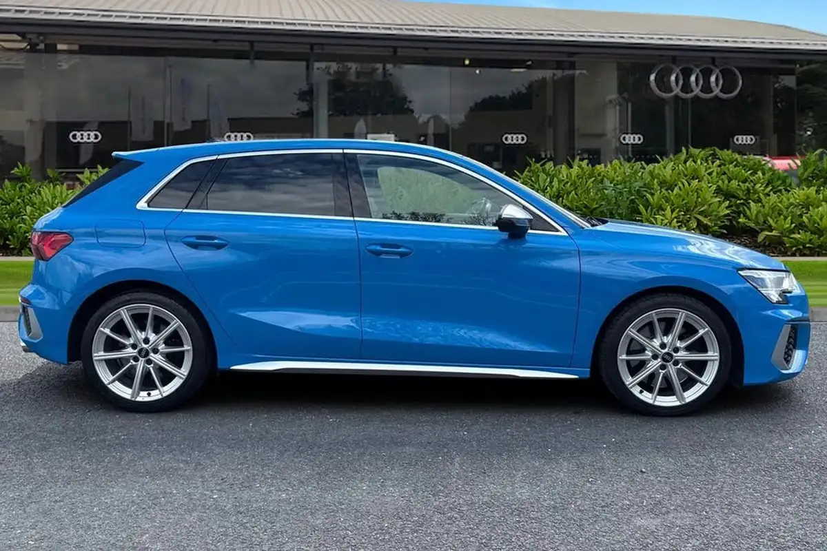 2021-audi-s3-20-tfsi-sportback-5d-big-2