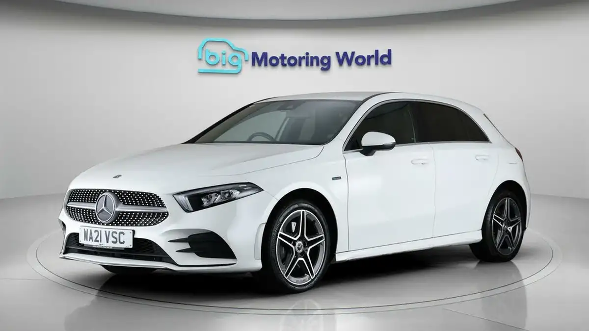 2021-mercedes-benz-a-class-13-a250e-amg-line-hatchback-5d-big-2