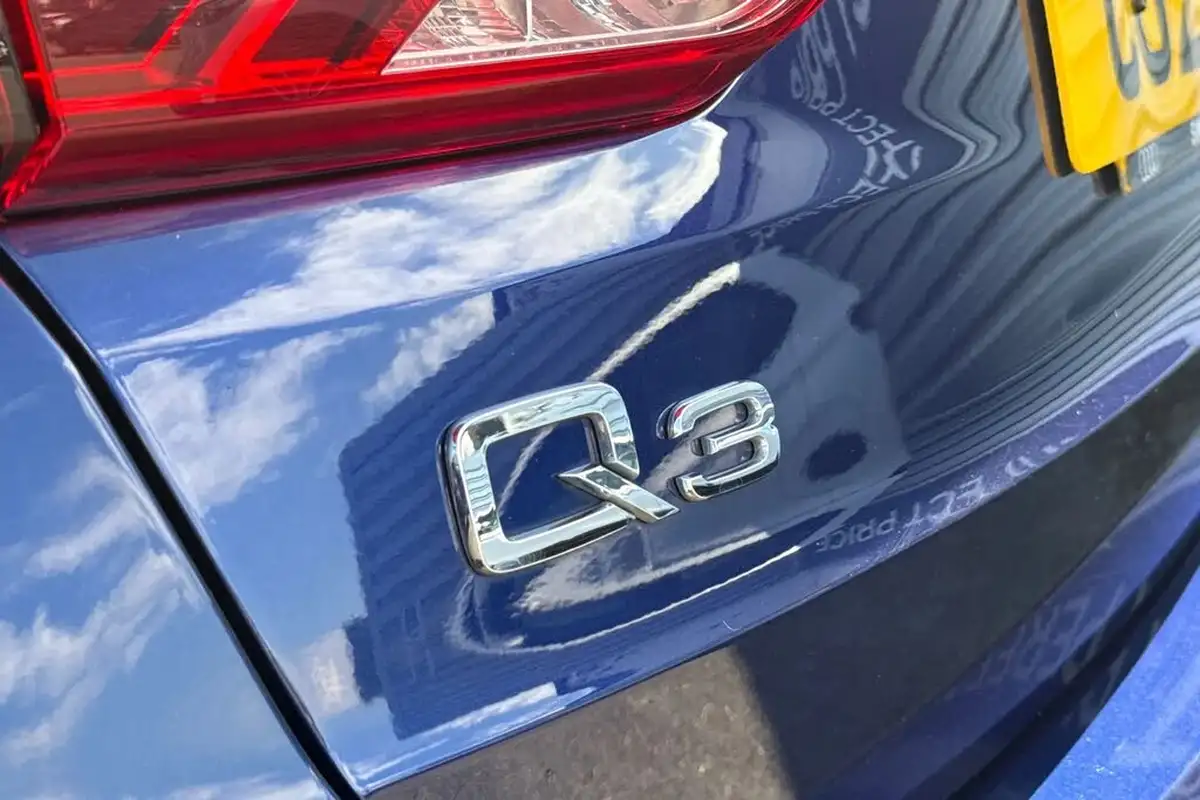 2021-audi-q3-15-35-tfsi-s-line-cod-station-wagon-big-37