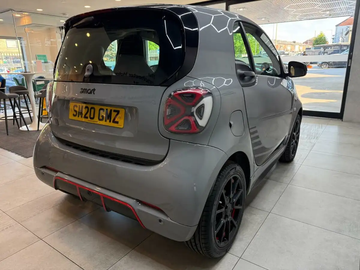 2020-smart-fortwo-eq-edition-one-coupe-big-10