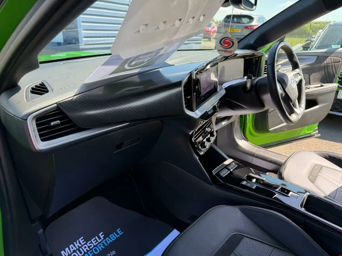 2022-vauxhall-mokka-e-ultimate-big-40