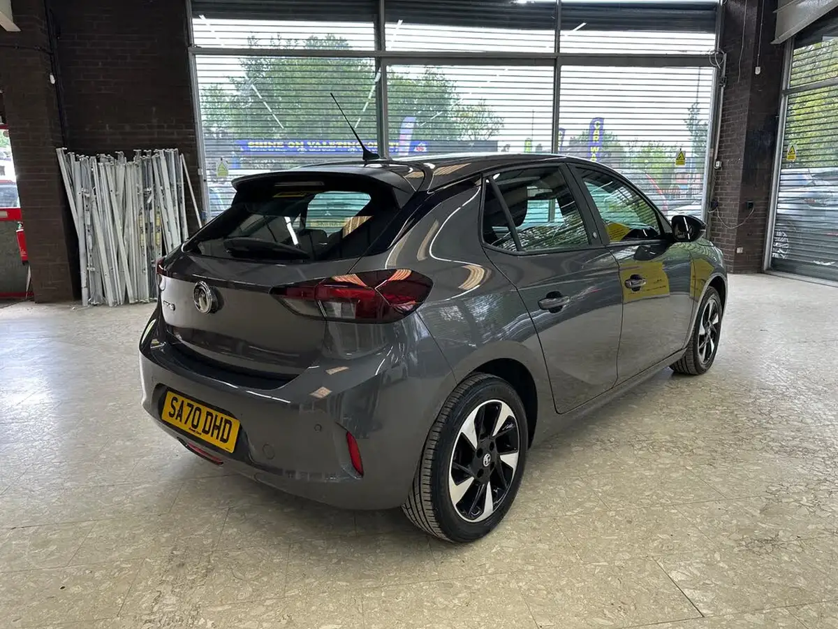 2020-vauxhall-corsa-e-se-nav-11kw-big-6