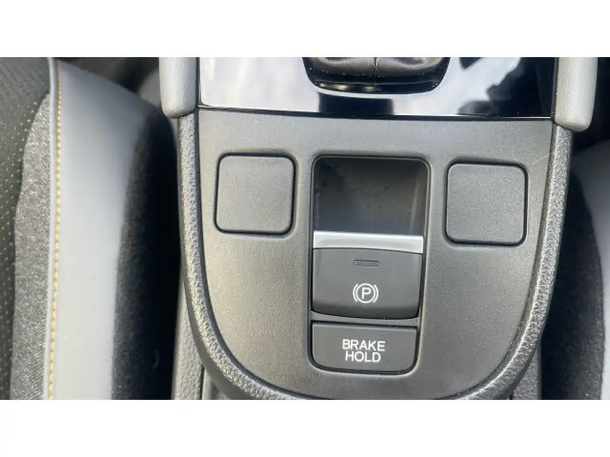 2025-honda-jazz-15-i-mmd-advance-sport-big-23