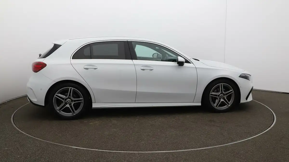 2023-mercedes-benz-a-class-13-a180-amg-line-executive-hatchback-5d-7g-dct-big-47