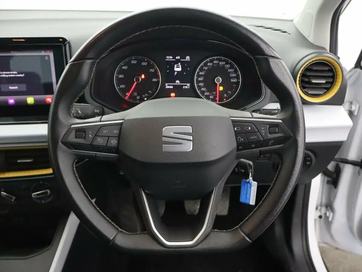 2022-seat-arona-10-tsi-evo-se-technology-big-15