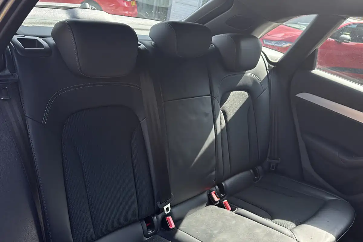 2014-audi-q3-20-quattro-s-line-169ps-tronic-big-10