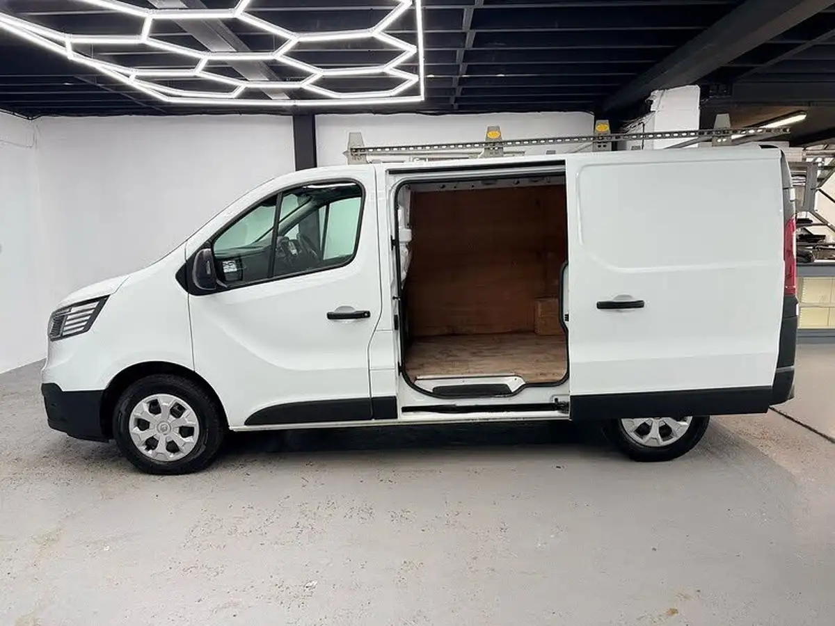 2022-renault-trafic-20dci-sl28-150-business-big-3