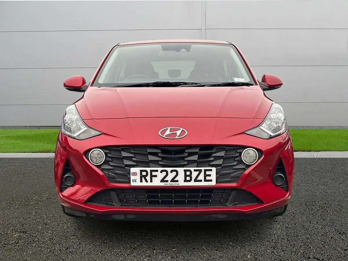 2022-hyundai-i10-10-se-connect-big-1