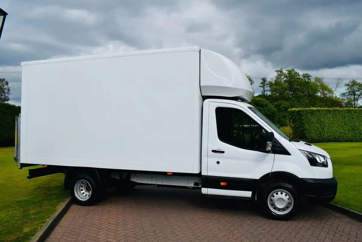 2023-ford-transit-20tdci-350-l2h1-leader-130pseu6dt-fwd-cab-big-6