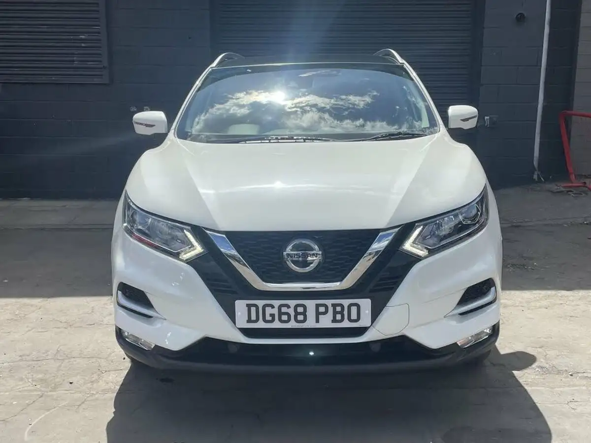 2018-nissan-qashqai-12-dig-t-n-connecta-big-4