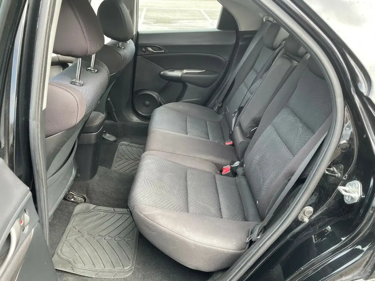 2009-honda-civic-18-se-138bhp-big-13