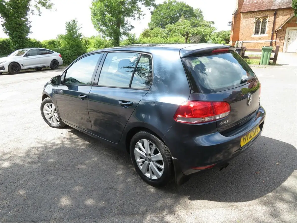 2012-volkswagen-golf-14-match-5d-big-5