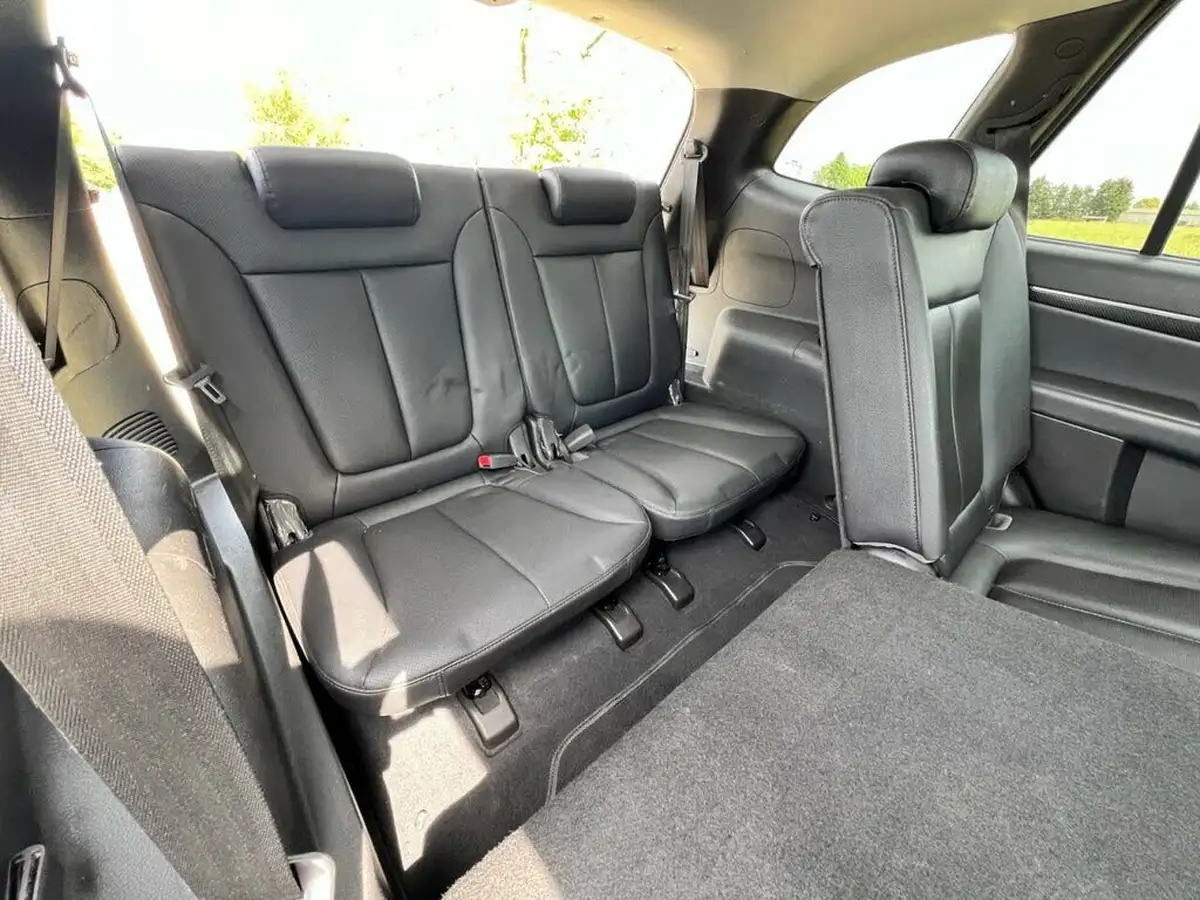 2012-hyundai-santa-fe-22td-premium-7st-big-40