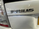 2010-toyota-prius-small-26
