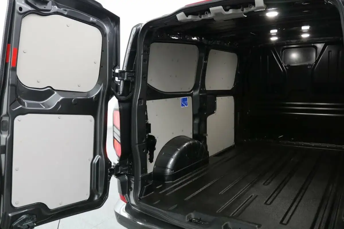 2024-ford-transit-custom-20tdci-320-l1h1-limited-136pseu6e-panel-van-1996cc-auto-big-16