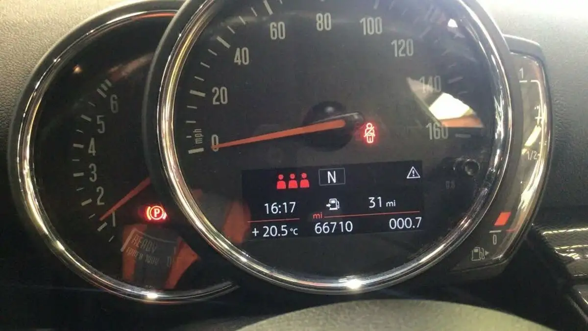 2019-mini-clubman-15-cooper-sport-134bhp-big-8