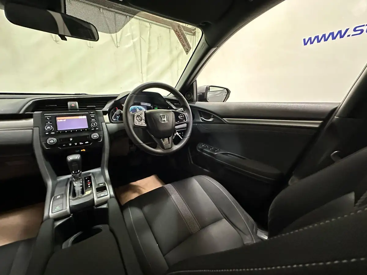 2020-honda-civic-10-vtec-turbo-se-hatchback-5d-cvt-big-12