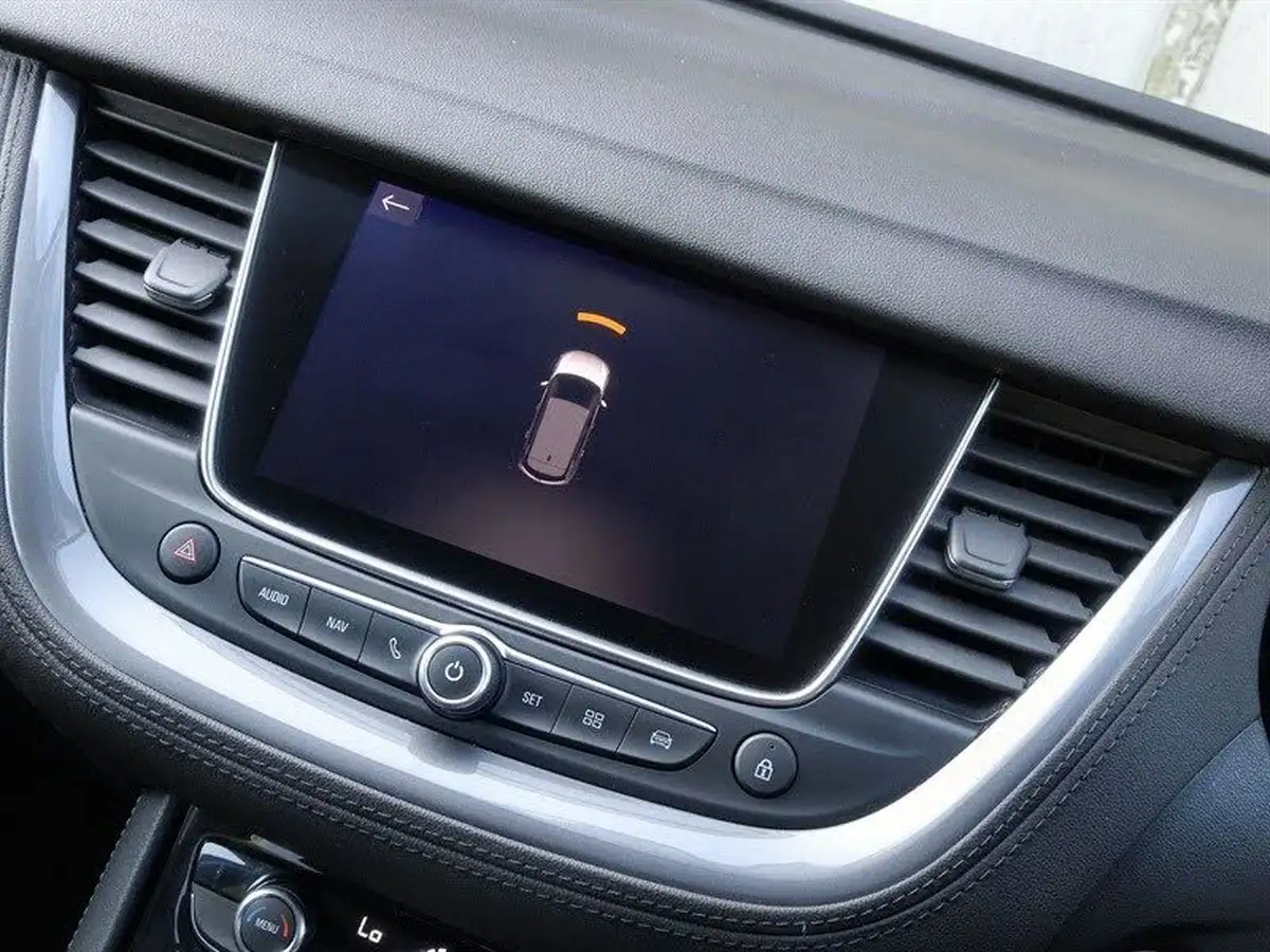 2018-vauxhall-grandland-x-12-sport-nav-130ps-big-21