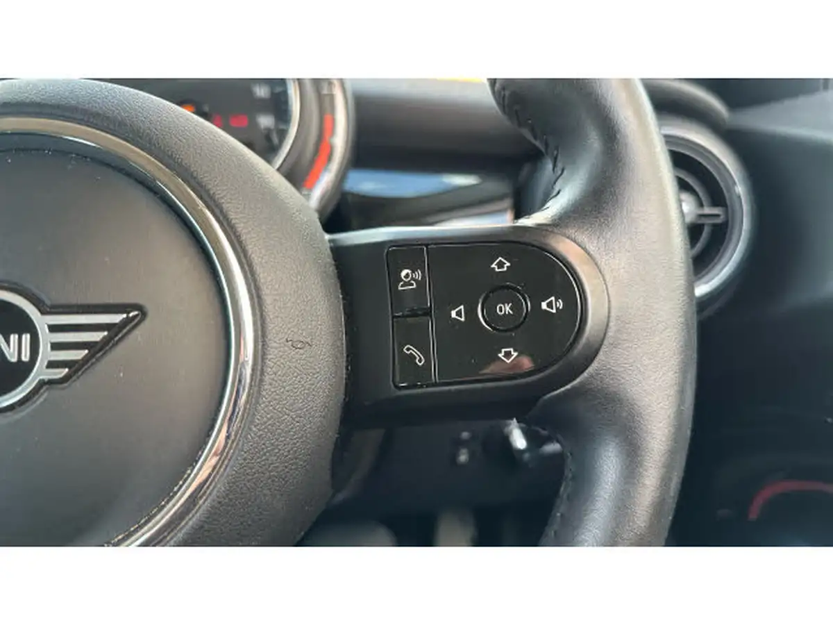 2021-mini-cooper-15-cooper-classic-hatchback-5d-auto-big-17