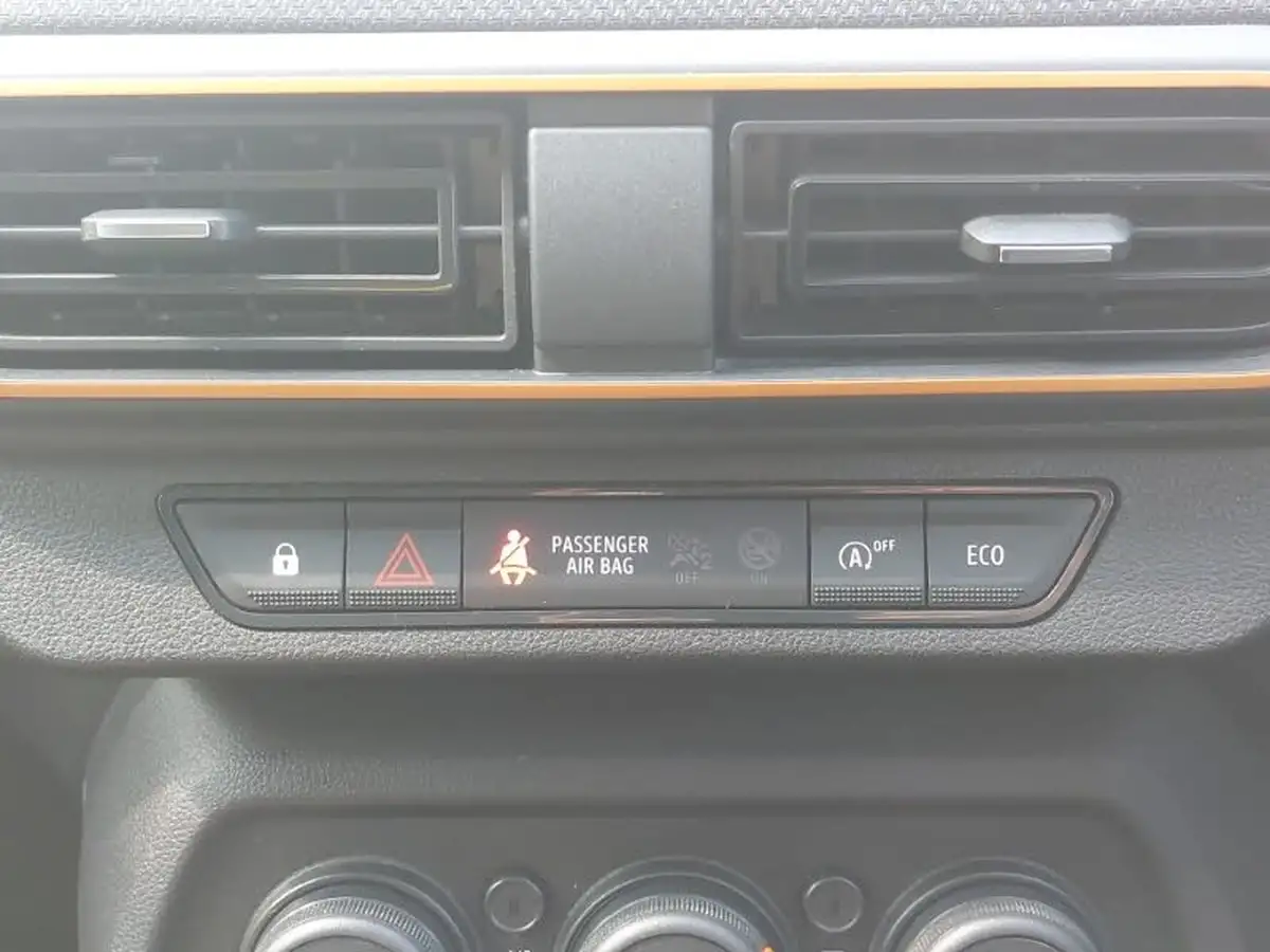 2022-dacia-sandero-stepway-10-tce-essential-90bhp-big-14