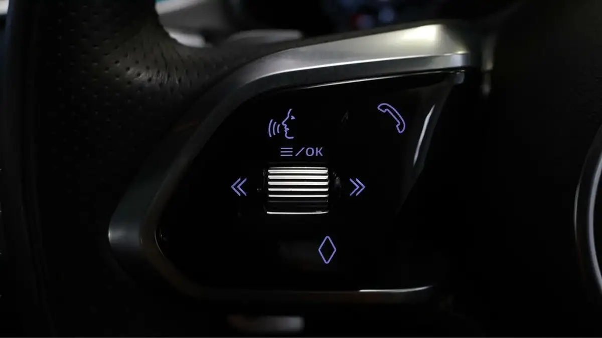 2022-jaguar-f-pace-20-p400e-r-dynamic-se-big-22
