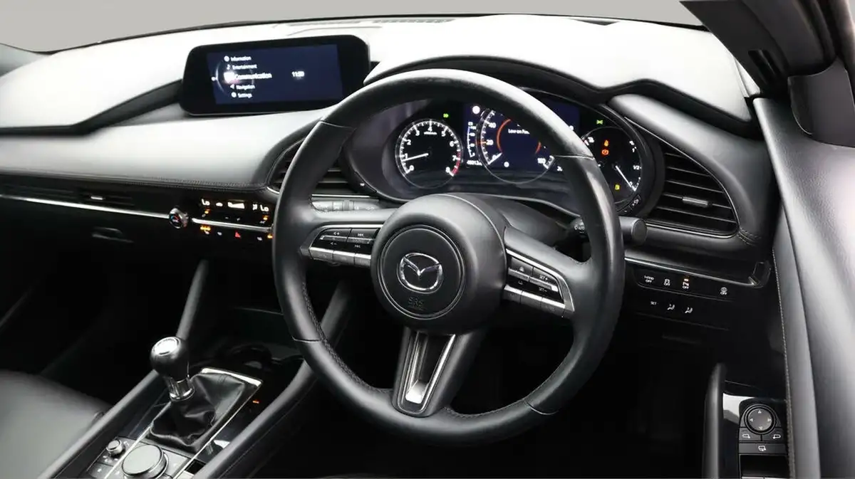 2021-mazda-mazda3-20-gt-sport-122ps-hatchback-5d-big-8