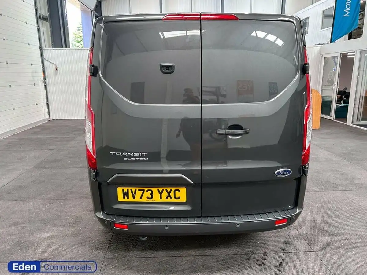 2023-ford-transit-custom-20tdci-320-l1h1-limited-170pseu6dt-panel-van-1997cc-auto-big-5