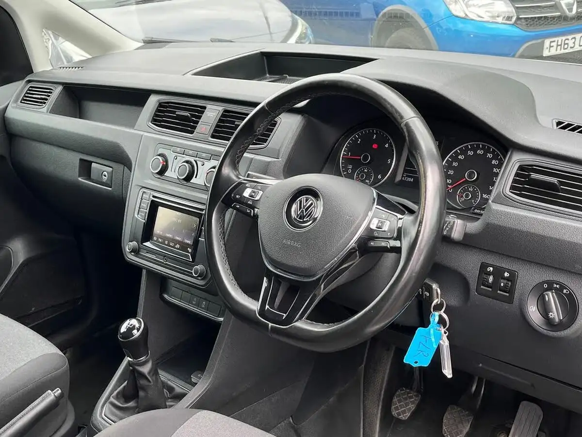 2020-volkswagen-caddy-20tdi-c20-trendline-bmt-big-4