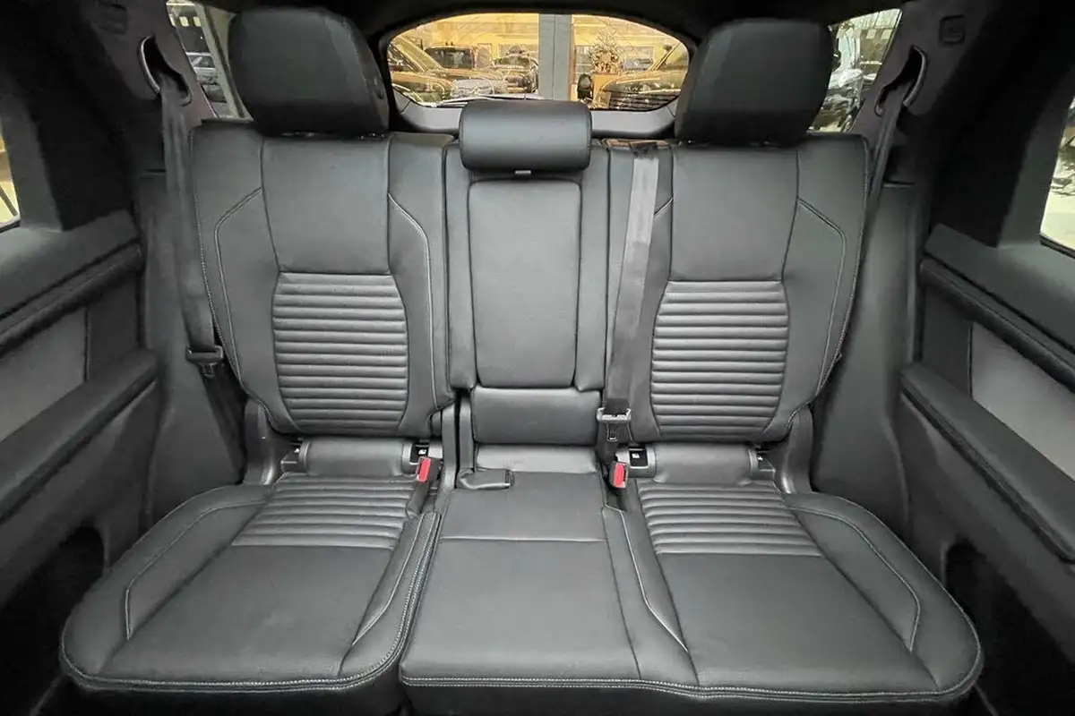 2024-land-rover-discovery-sport-20-d200-dynamic-se-big-10