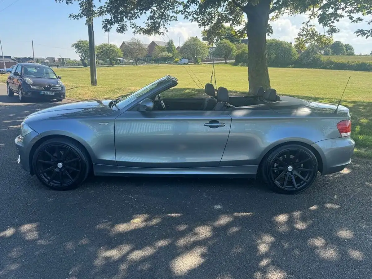 2009-bmw-1-series-20td-118d-sport-convertible-2d-big-15