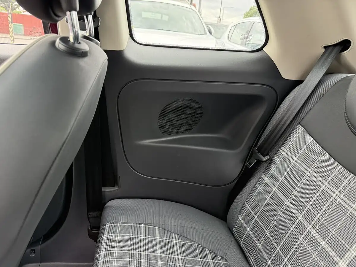 2015-fiat-500-12-lounge-ss-dualogic-big-40