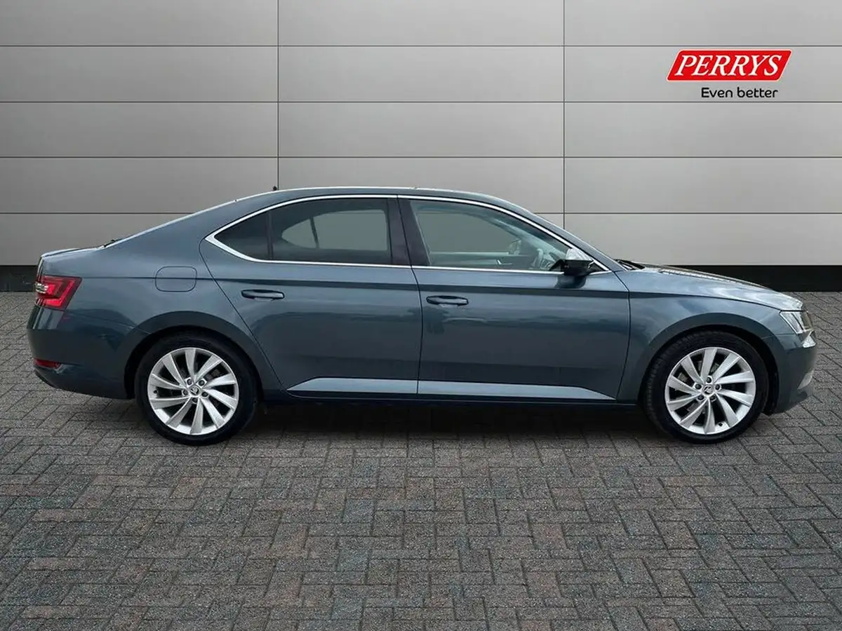 2018-skoda-superb-20tdi-scr-se-l-executive-150ps-hatchback-dsg-big-2