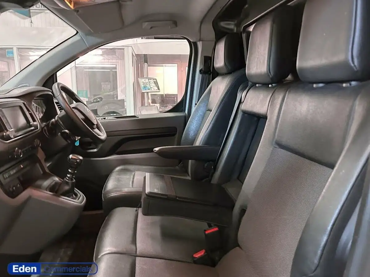 2021-citroen-dispatch-15bluehdi-enterprise-m-1000-100pseu6dt-e-big-10