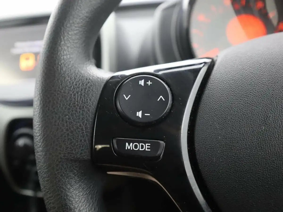 2018-citroen-c1-10-vti-feel-72ps-3d-big-26