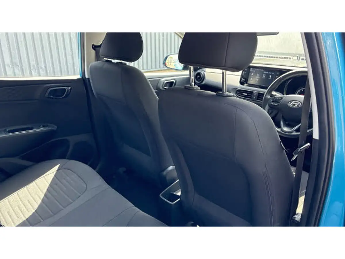 2023-hyundai-i10-12-se-connect-auto-big-48