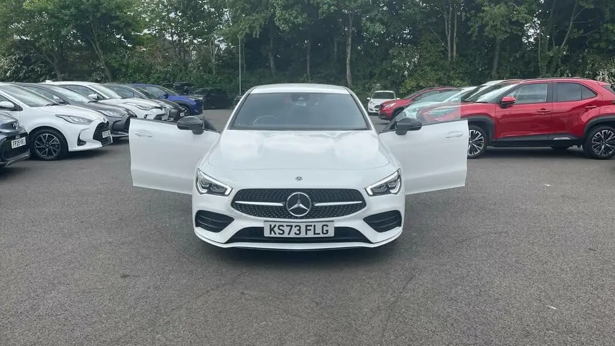 2023-mercedes-benz-cla-13-cla-200-amg-line-premium-coupe-4d-big-31
