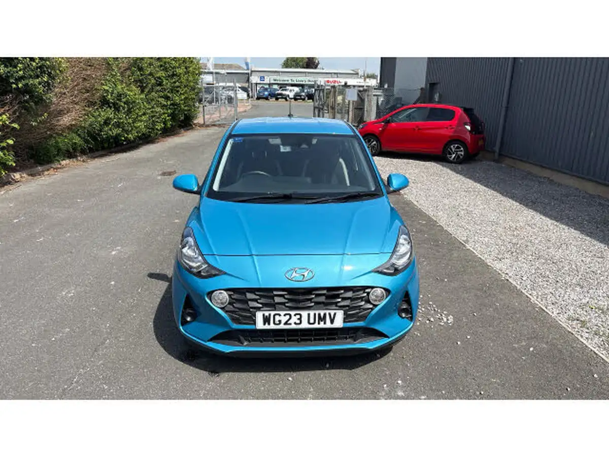 2023-hyundai-i10-12-se-connect-auto-big-20