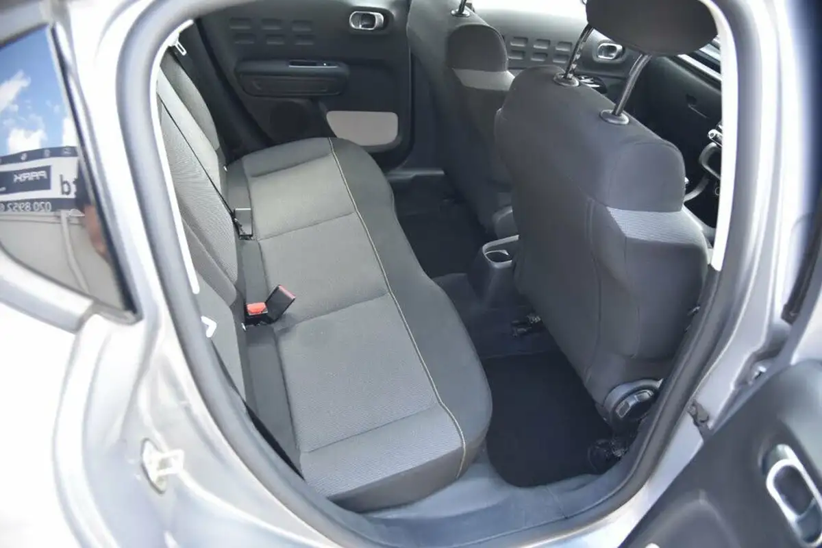 2021-citroen-c3-12-puretech-flair-83ps-big-18