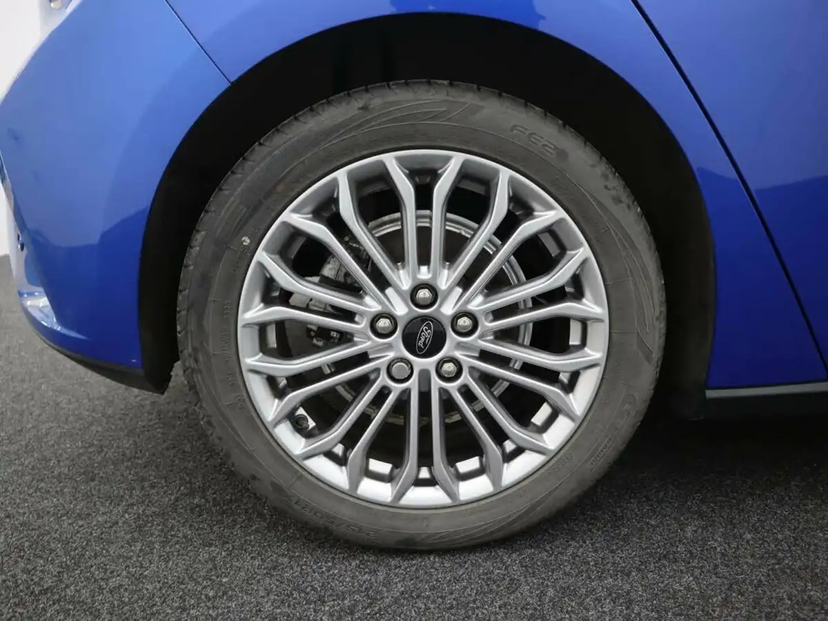 2019-ford-focus-10t-titanium-x-hatchback-big-6