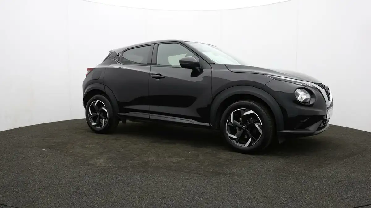 2023-nissan-juke-10-dig-t-n-connecta-dct-big-42