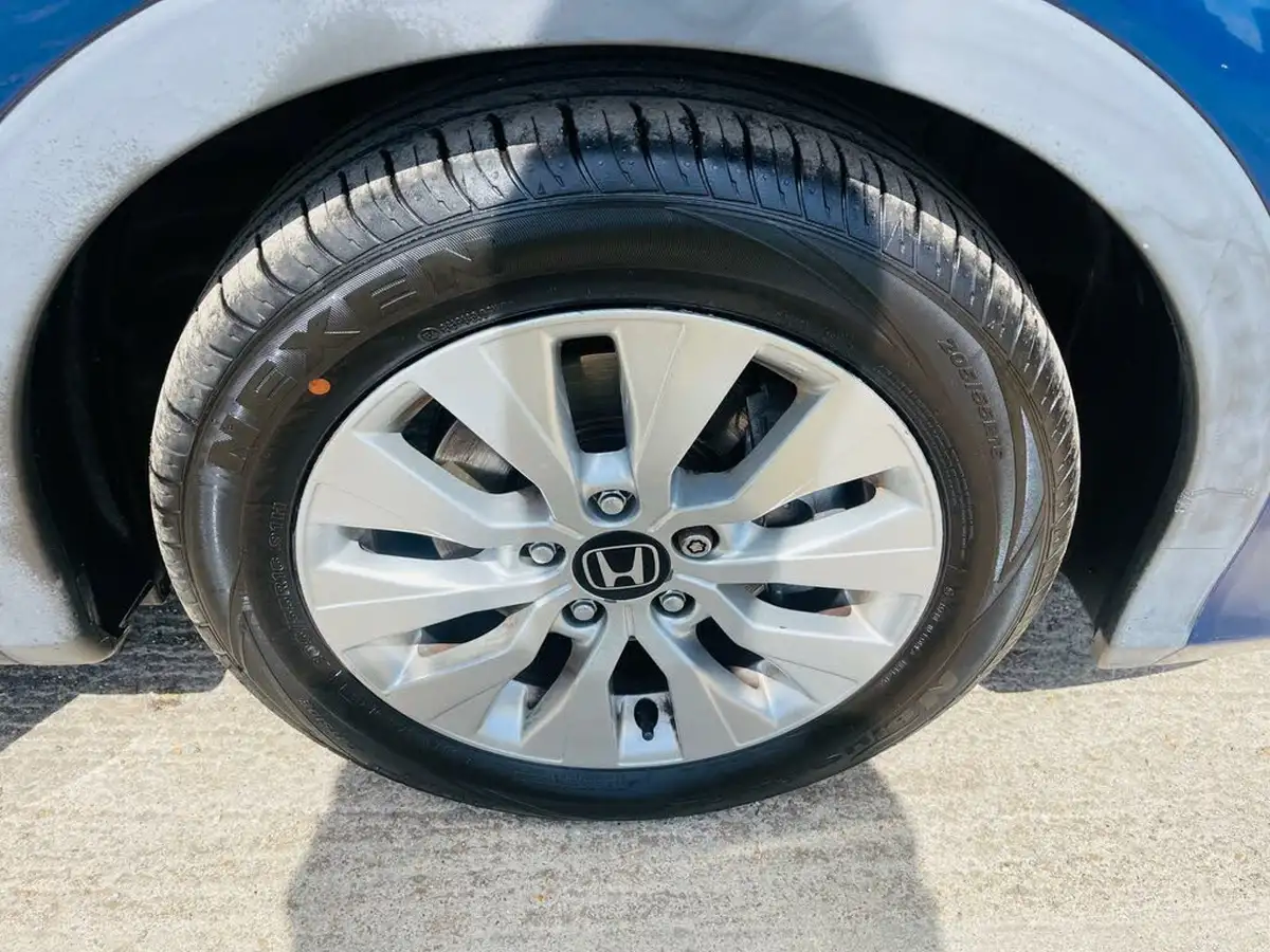 2013-honda-civic-16td-se-big-49