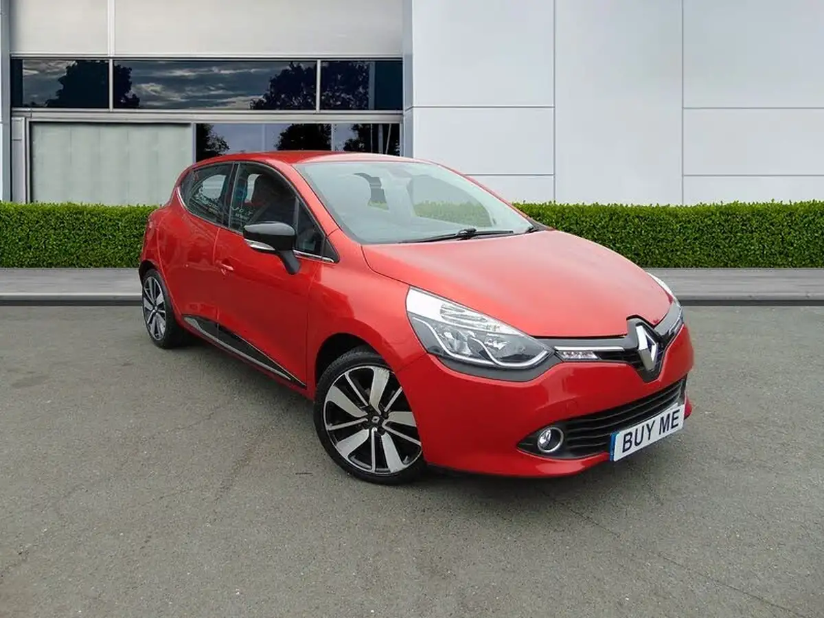 2016-renault-clio-09-tce-dynamique-s-nav-big-0