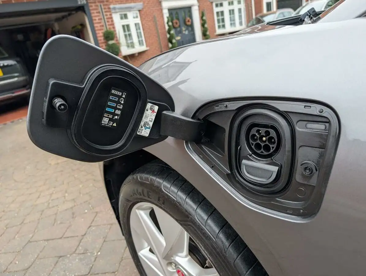 2019-jaguar-i-pace-ev400-se-big-78