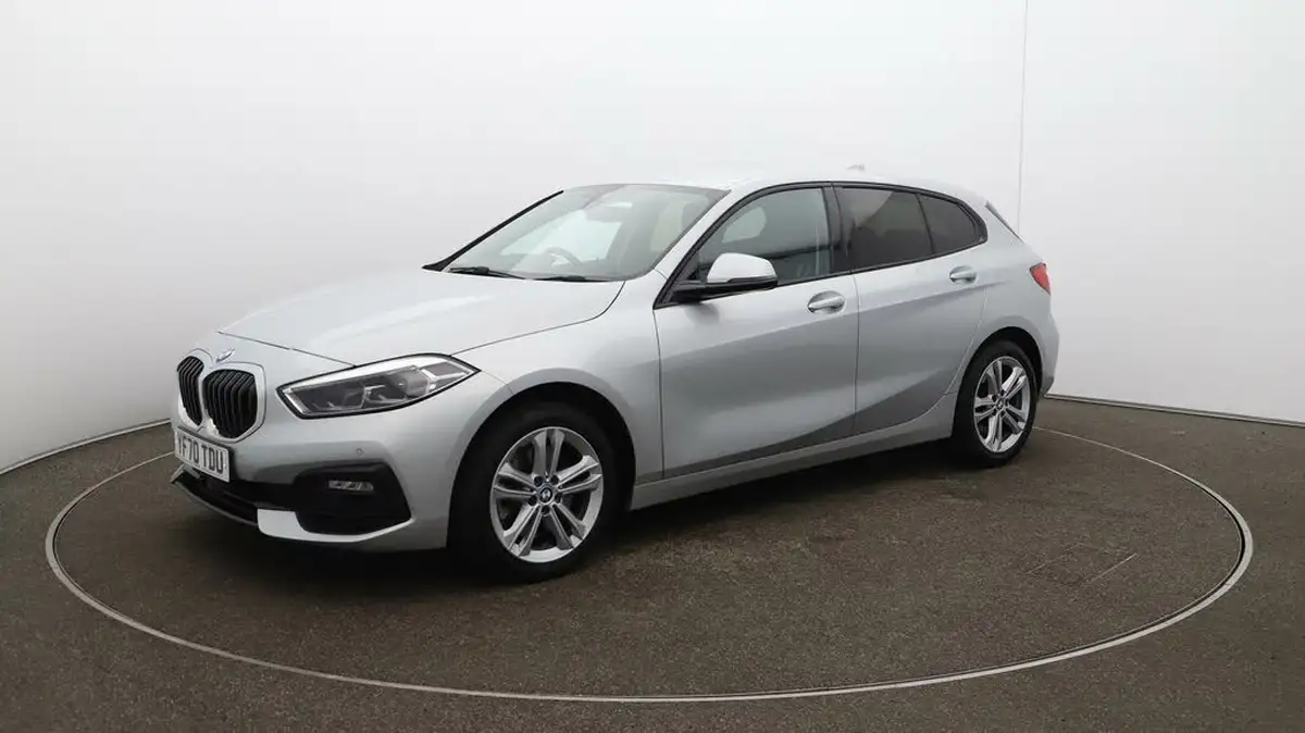 2020-bmw-1-series-big-61