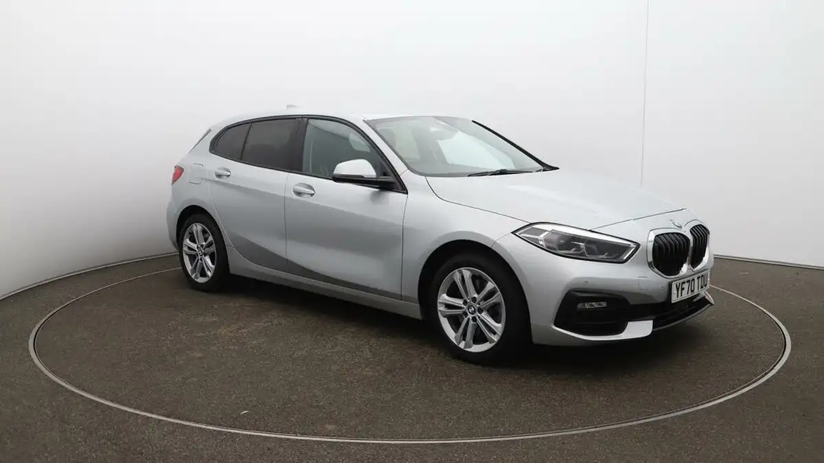 2020-bmw-1-series-big-37