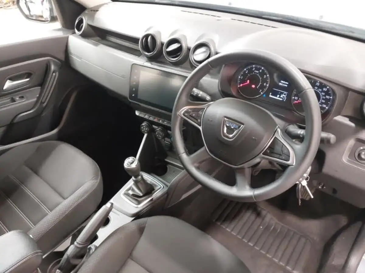 2022-dacia-duster-10-tce-comfort-90hpeu6d-4x2-window-van-big-17
