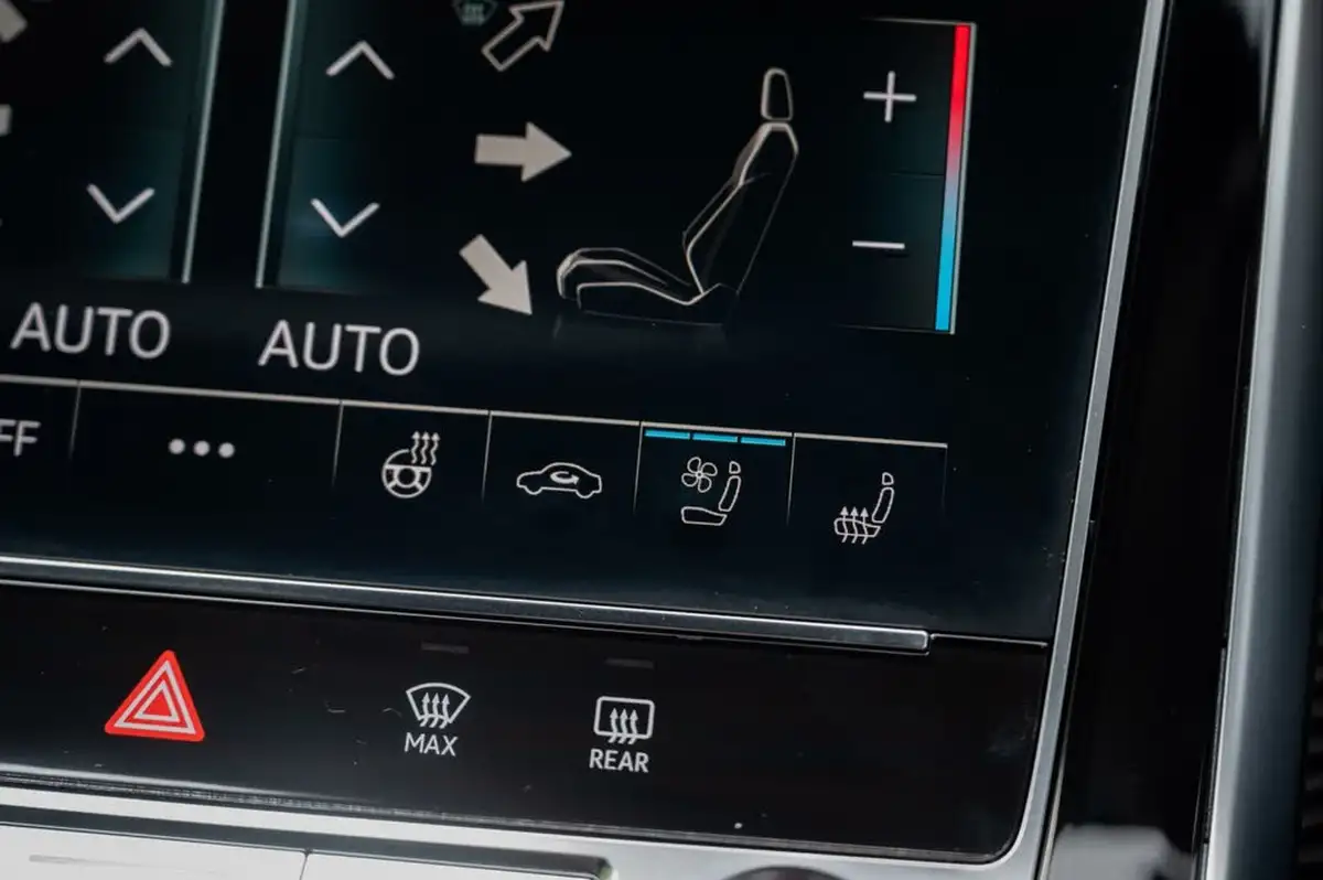 2020-audi-rs-q8-40-tfsi-vorsprung-big-34
