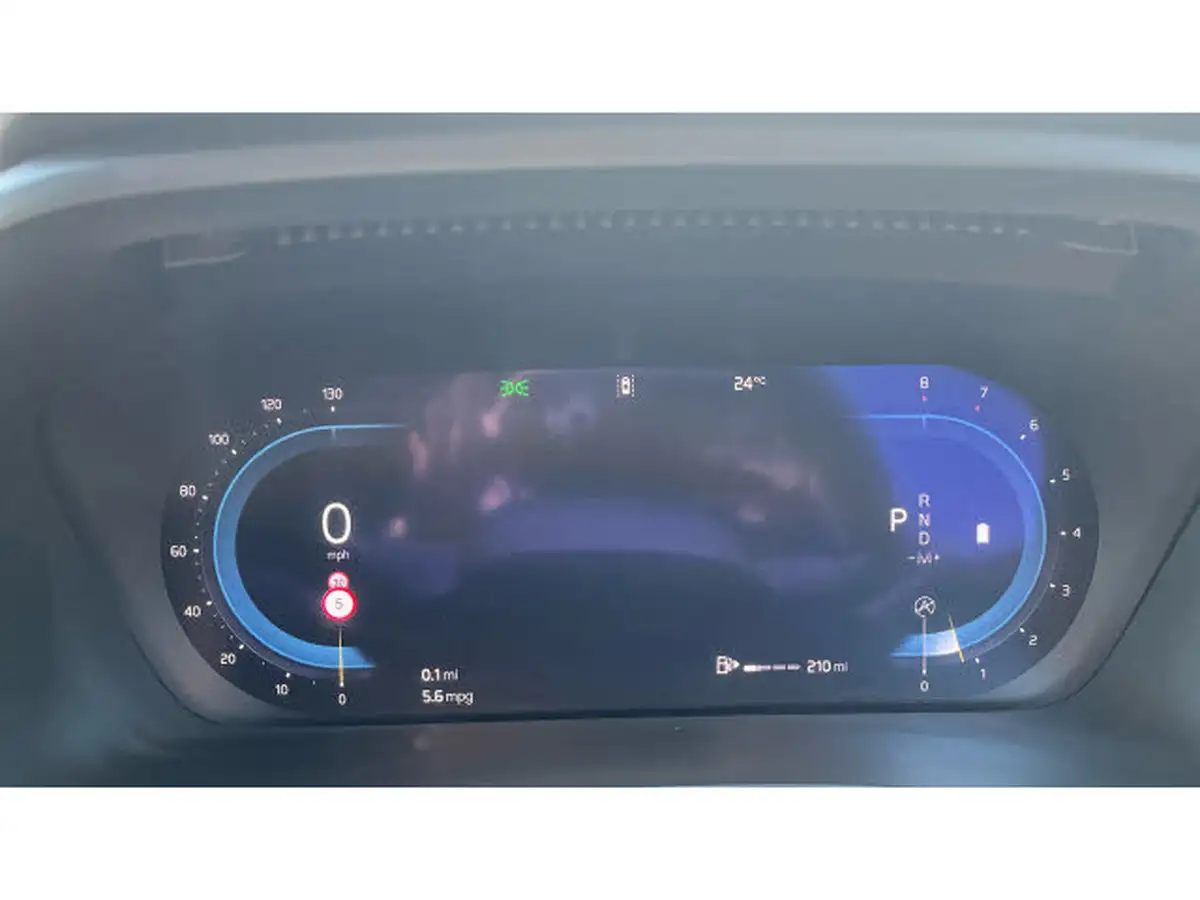 2024-volvo-xc40-20-b4-plus-big-10